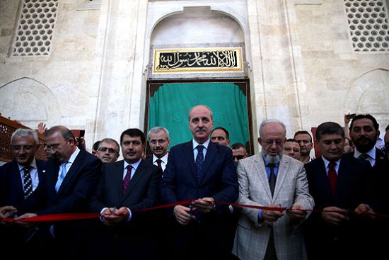 Piri Mehmet Paşa Camisi ibadete açıldı
